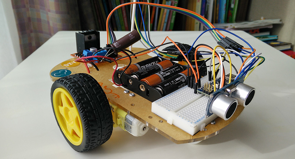 Arduino Robot Car with Obstacle Avoidance